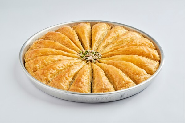 Fıstıklı Havuç Dilimi Baklava - 